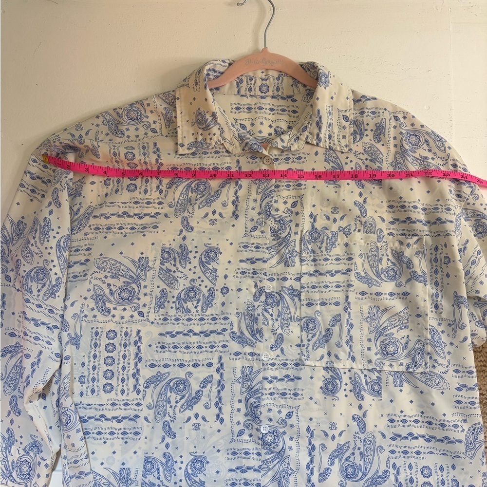 South Moon Under White and Blue Bandana Print Collard Button up size medium - Picture 5 of 7